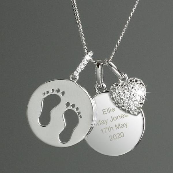 Best mama necklaces for Mother's Day - as seen on Meghan Markle, Gigi Hadid  & Emily Ratajkowski | HELLO!