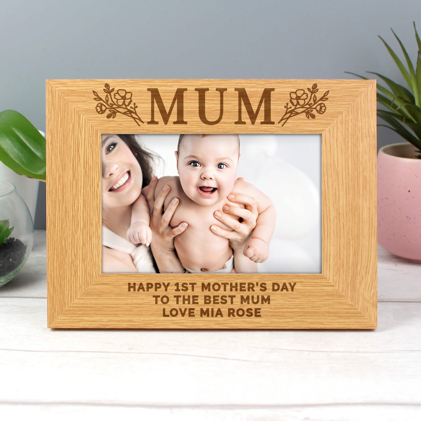 Personalised Mum Oak Finish Photo Frame with Floral Detail