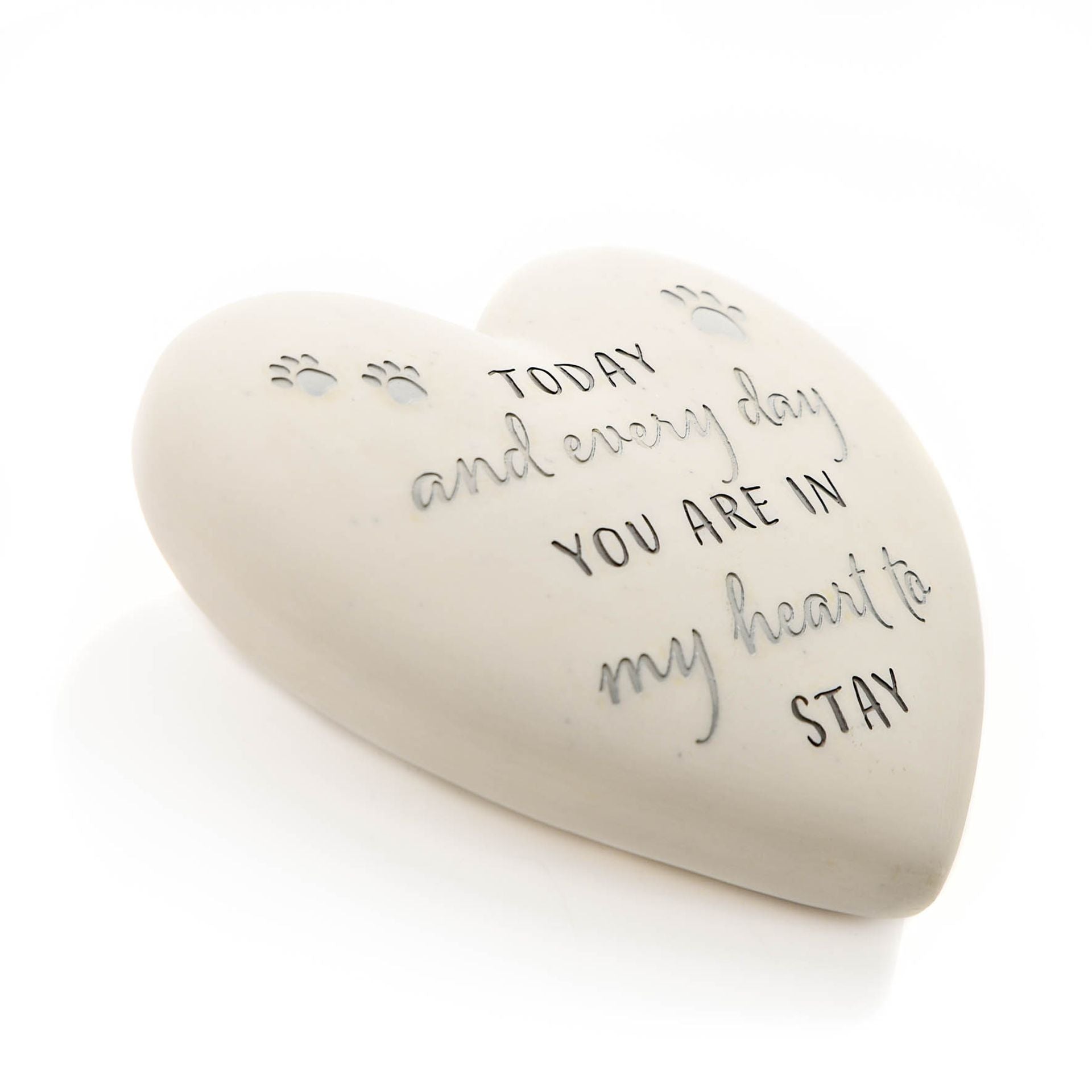 Heart shaped sales pet memorial stones